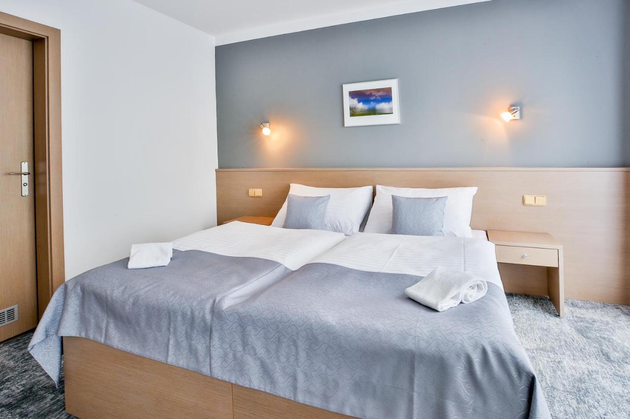 Lh Parkhotel Hluboka Nad Vltavou Congress & Wellness Eksteriør billede