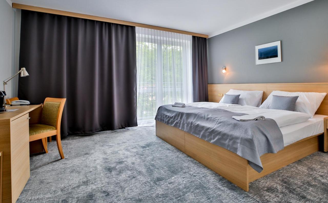 Lh Parkhotel Hluboka Nad Vltavou Congress & Wellness Eksteriør billede