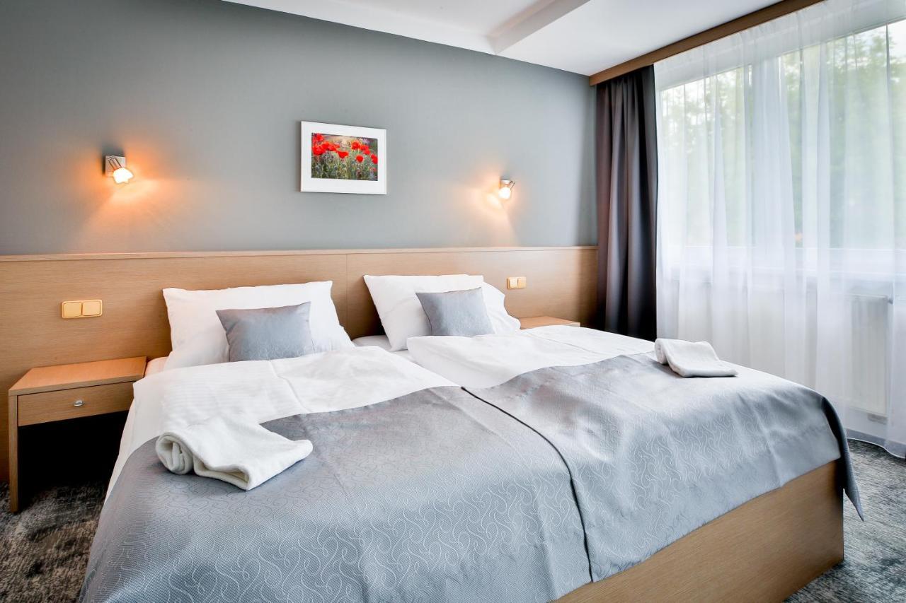Lh Parkhotel Hluboka Nad Vltavou Congress & Wellness Eksteriør billede