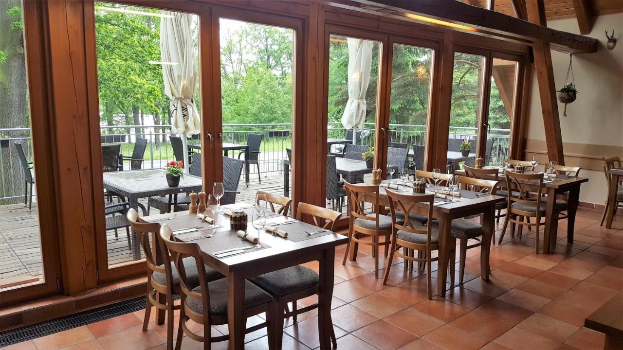 Lh Parkhotel Hluboka Nad Vltavou Congress & Wellness Eksteriør billede