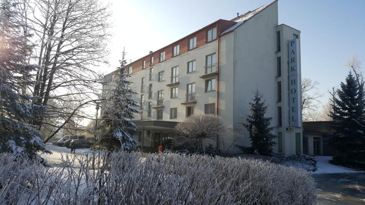 Lh Parkhotel Hluboka Nad Vltavou Congress & Wellness Eksteriør billede