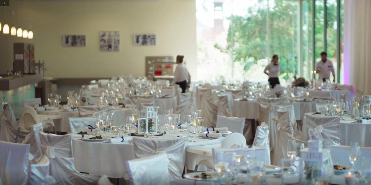 Lh Parkhotel Hluboka Nad Vltavou Congress & Wellness Eksteriør billede